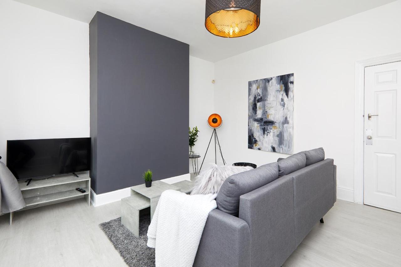 Your Sheffield Stays - Spacious 5 Bedroom House מראה חיצוני תמונה