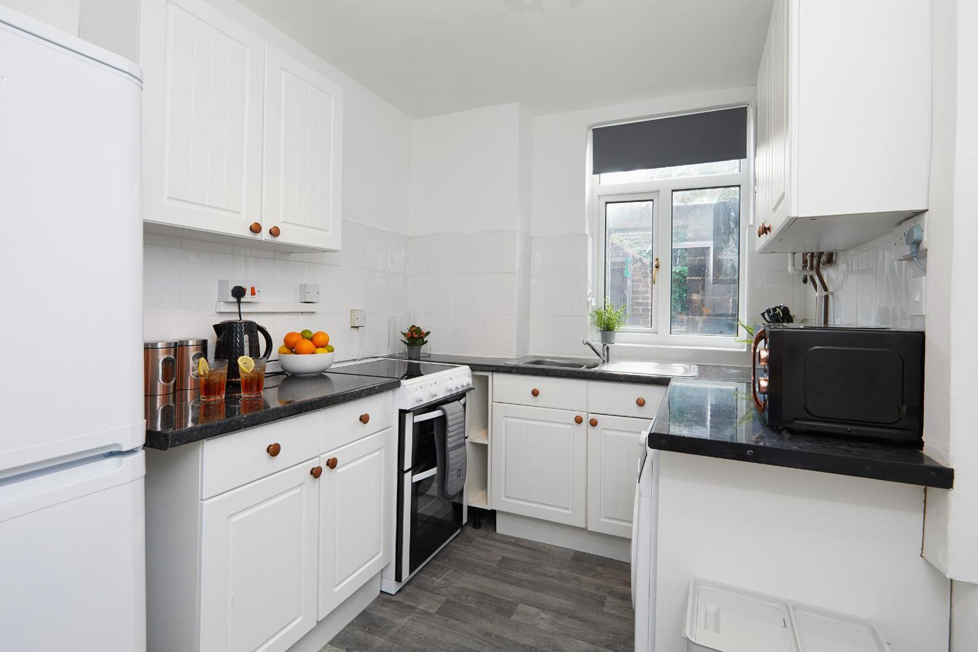 Your Sheffield Stays - Spacious 5 Bedroom House חדר תמונה